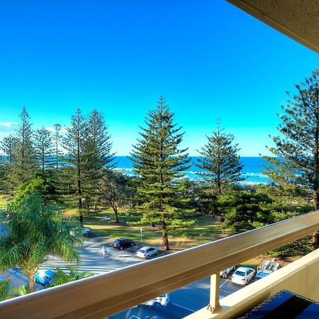 Oceania On Burleigh Beach Голд-Кост Экстерьер фото